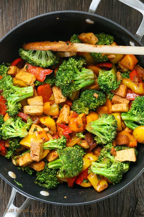 How does Tofu Crispy Vegetable Stir Fry fit into your Daily Goals - calories, carbs, nutrition