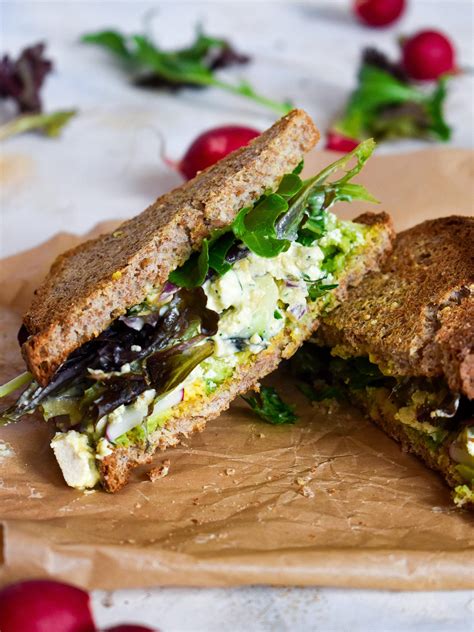 How does Tofu Salad Sandwich fit into your Daily Goals - calories, carbs, nutrition