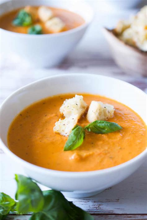 How does Tomato Bisque with Fresh Basil 16 oz fit into your Daily Goals - calories, carbs, nutrition