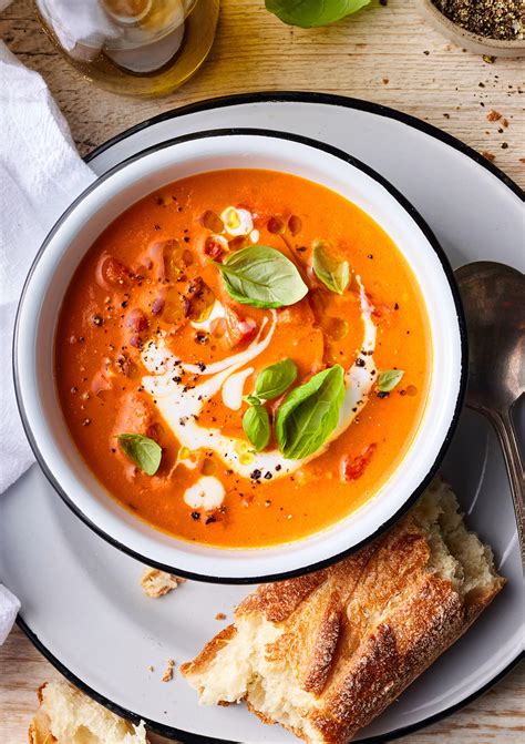 How does Tomatoe Soup Light fit into your Daily Goals - calories, carbs, nutrition