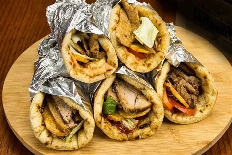 How does Tradition Gyros fit into your Daily Goals - calories, carbs, nutrition
