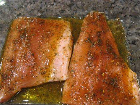 How does Trout 6-8 oz Broiled fit into your Daily Goals - calories, carbs, nutrition