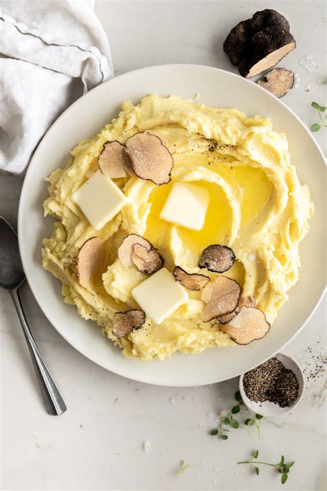 How does Truffle Oil Mashed Potatoes fit into your Daily Goals - calories, carbs, nutrition