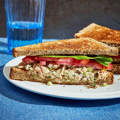 How does Tuna Salad Sandwich No Gluten fit into your Daily Goals - calories, carbs, nutrition