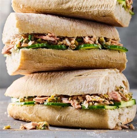 How does Tuna and Cucumber Baguette fit into your Daily Goals - calories, carbs, nutrition