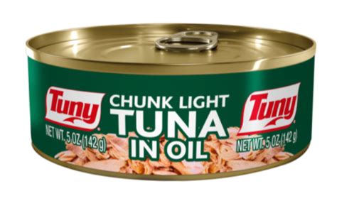 How does Tuna in Oil, Chunk Light fit into your Daily Goals - calories, carbs, nutrition