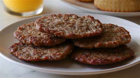 How does Turkey Breakfast Sauasage Patty fit into your Daily Goals - calories, carbs, nutrition