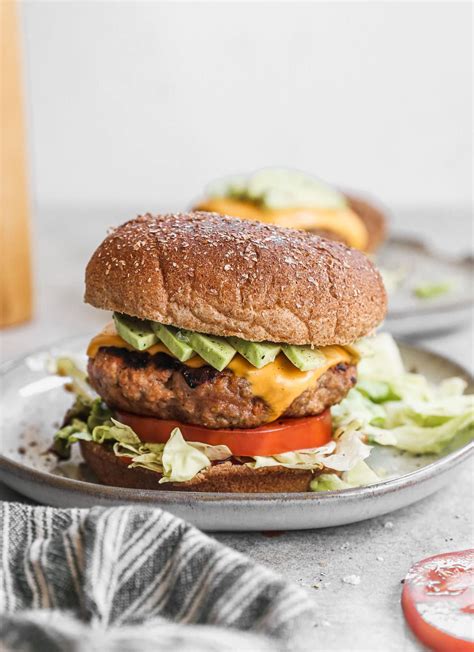 How does Turkey Cheeseburger fit into your Daily Goals - calories, carbs, nutrition