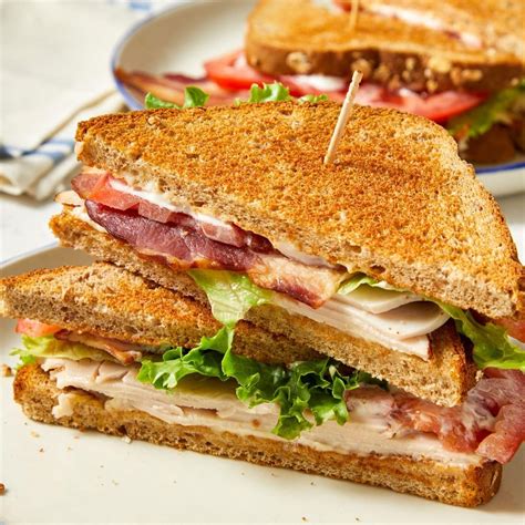 How does Turkey Club Sandwich (24805.1) fit into your Daily Goals - calories, carbs, nutrition