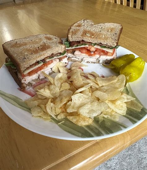 How does Turkey Club with Smoked Mayo fit into your Daily Goals - calories, carbs, nutrition