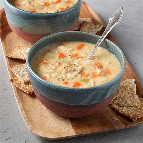 How does Turkey Hollywood Soup fit into your Daily Goals - calories, carbs, nutrition