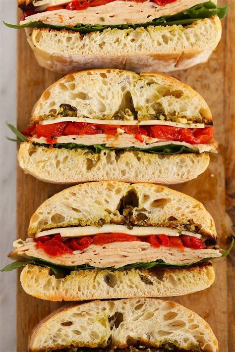 How does Turkey Pesto Sandwich fit into your Daily Goals - calories, carbs, nutrition