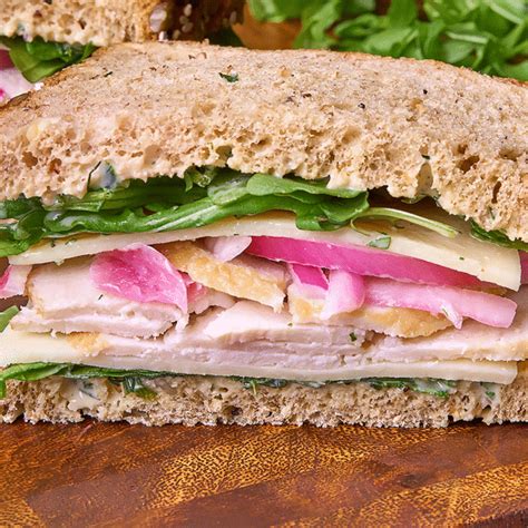 How does Turkey Provolone Multigrain fit into your Daily Goals - calories, carbs, nutrition