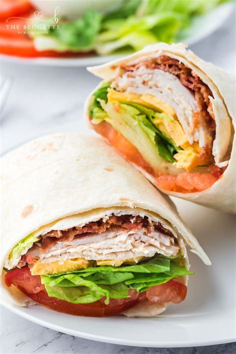 How does Turkey Ranch Club Pita Wrap fit into your Daily Goals - calories, carbs, nutrition