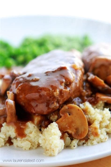 How does Turkey Salisbury Steak fit into your Daily Goals - calories, carbs, nutrition