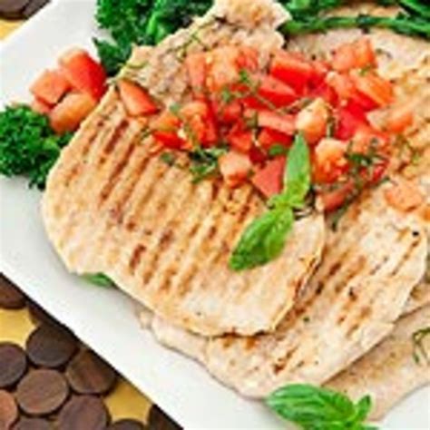 How does Turkey Scaloppine and Bruschetta Topping fit into your Daily Goals - calories, carbs, nutrition