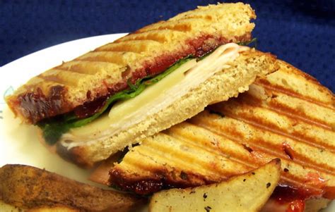 How does Turkey Swiss Panini fit into your Daily Goals - calories, carbs, nutrition