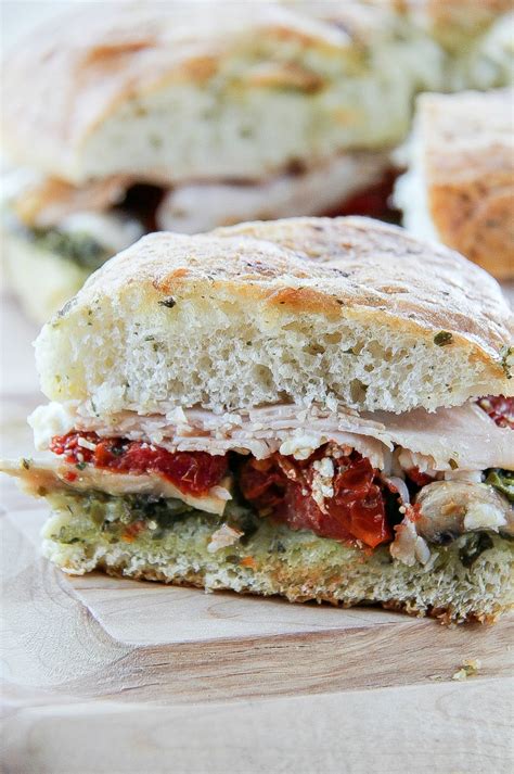 How does Turkey and Artichoke Focaccia fit into your Daily Goals - calories, carbs, nutrition