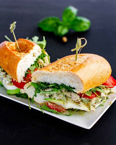 How does Turkey and Cheese Ciabatta fit into your Daily Goals - calories, carbs, nutrition