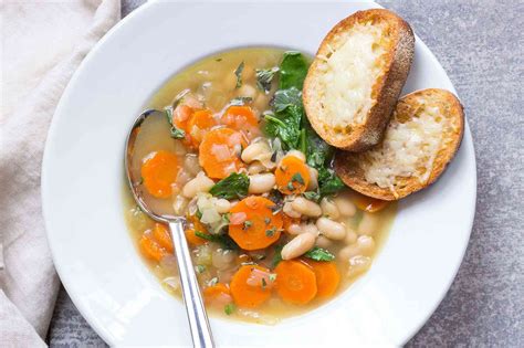 How does Tuscan Bean Soup fit into your Daily Goals - calories, carbs, nutrition