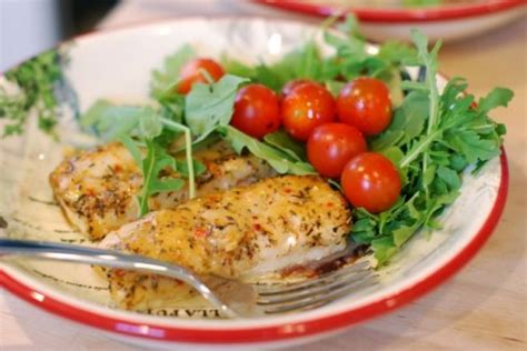 How does Tuscan Herbed Cod fit into your Daily Goals - calories, carbs, nutrition