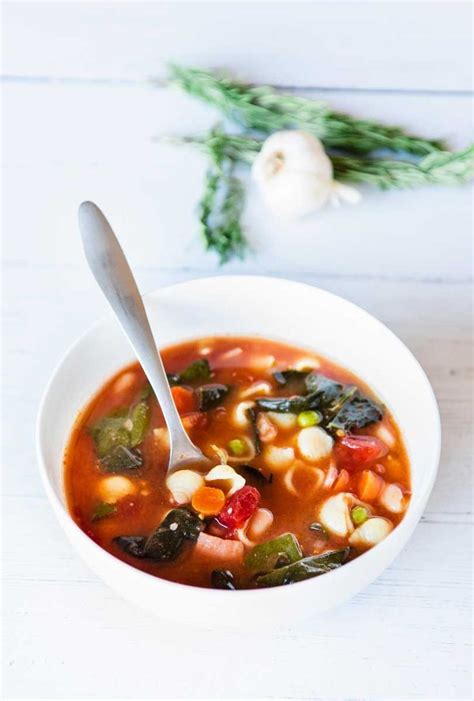 How does Tuscan Minestrone fit into your Daily Goals - calories, carbs, nutrition