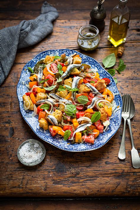 How does Tuscan Panzanella Salad with Anchovies fit into your Daily Goals - calories, carbs, nutrition