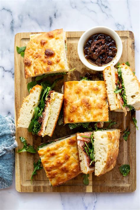 How does Tuscan Turkey on Focaccia fit into your Daily Goals - calories, carbs, nutrition