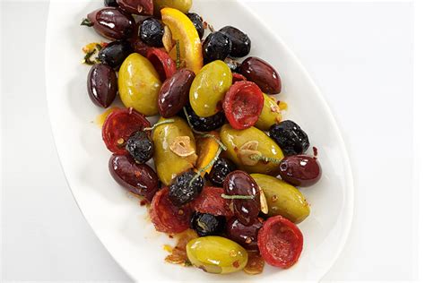 How does Twelve Olives Mixed 1/2 Cup fit into your Daily Goals - calories, carbs, nutrition