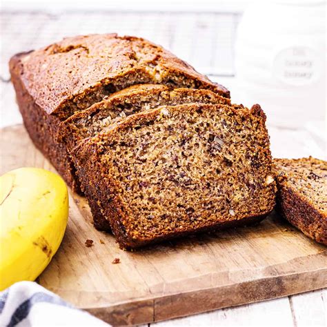 How does Undeniable Banana Nut Bread fit into your Daily Goals - calories, carbs, nutrition