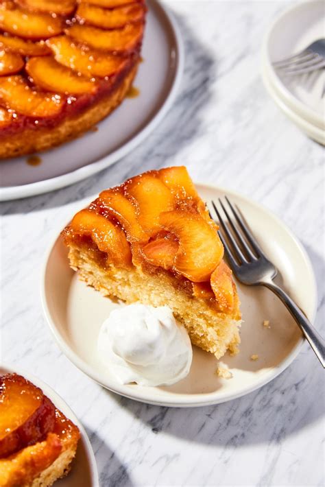 How does Upside-Down Peach Corn Cake fit into your Daily Goals - calories, carbs, nutrition