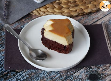 How does Vanilla Caramel Flan fit into your Daily Goals - calories, carbs, nutrition