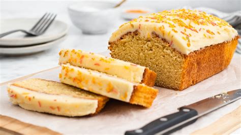 How does Vanilla Loaf with Orange Glaze fit into your Daily Goals - calories, carbs, nutrition