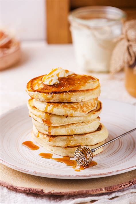 How does Vanilla and Honey Yogurt Pancakes fit into your Daily Goals - calories, carbs, nutrition