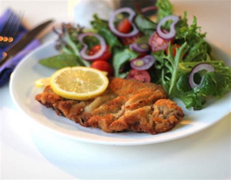 How does Veal Schnitzel fit into your Daily Goals - calories, carbs, nutrition