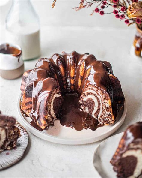 How does Vegan Marbled Bundt Cake fit into your Daily Goals - calories, carbs, nutrition