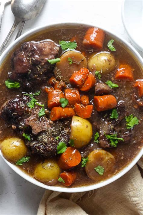 How does Vegan New Orleans Stew fit into your Daily Goals - calories, carbs, nutrition