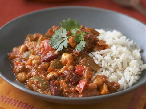 How does Vegetable Chilli with Steamed Rice fit into your Daily Goals - calories, carbs, nutrition