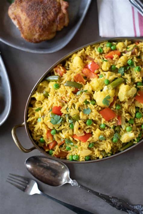 How does Vegetable Curry with Basmati Rice fit into your Daily Goals - calories, carbs, nutrition