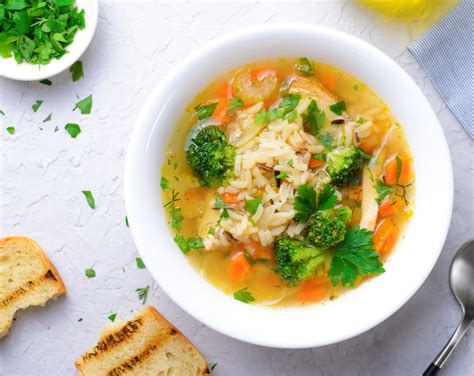 How does Vegetable Florentine Soup 12 oz fit into your Daily Goals - calories, carbs, nutrition