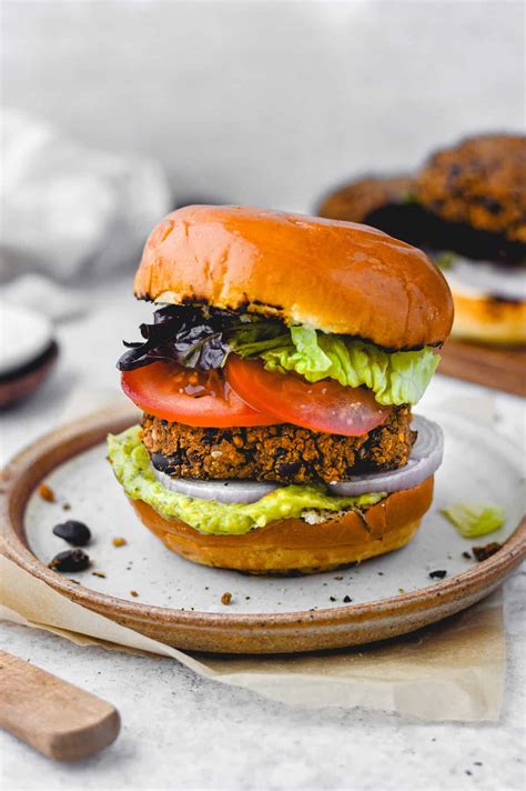 How does Vegetarian Black Bean Burger (White) fit into your Daily Goals - calories, carbs, nutrition