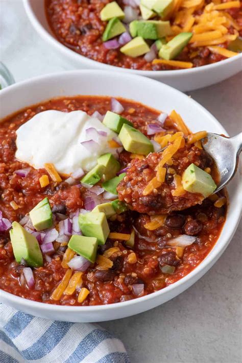 How does Vegetarian Black Bean Chili fit into your Daily Goals - calories, carbs, nutrition