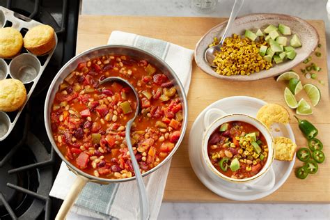 How does Vegetarian Chili with Beans fit into your Daily Goals - calories, carbs, nutrition