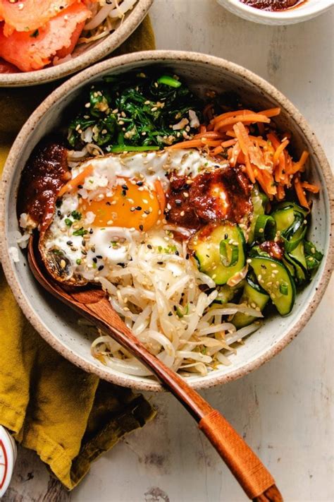 How does Vegetarian Korean Rice Bowl fit into your Daily Goals - calories, carbs, nutrition