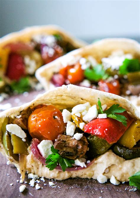 How does Vegetarian Mediterranean Pita fit into your Daily Goals - calories, carbs, nutrition