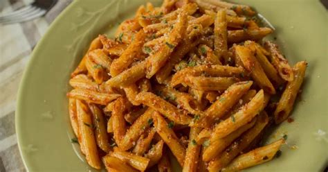 How does Vegetarian Mostaccioli fit into your Daily Goals - calories, carbs, nutrition