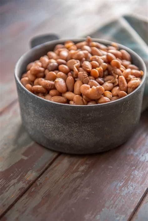 How does Vegetarian Pinto Bean fit into your Daily Goals - calories, carbs, nutrition