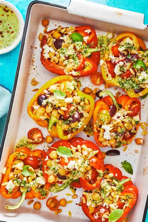 How does Vegetarian Stuffed Pepper fit into your Daily Goals - calories, carbs, nutrition