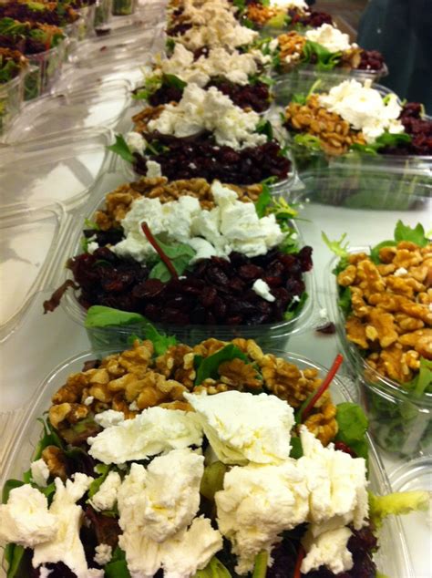 How does Veggie Goat Cheese Walnut WW Thin (56877.2) fit into your Daily Goals - calories, carbs, nutrition