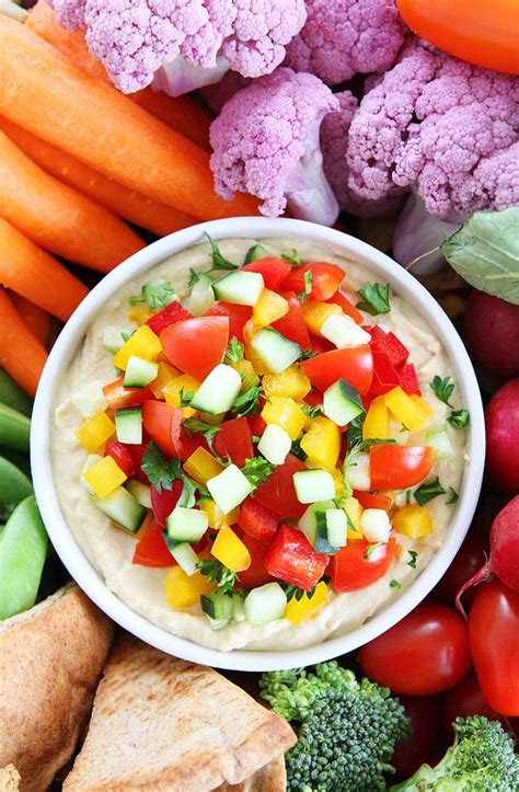 How does Veggie Hummus fit into your Daily Goals - calories, carbs, nutrition